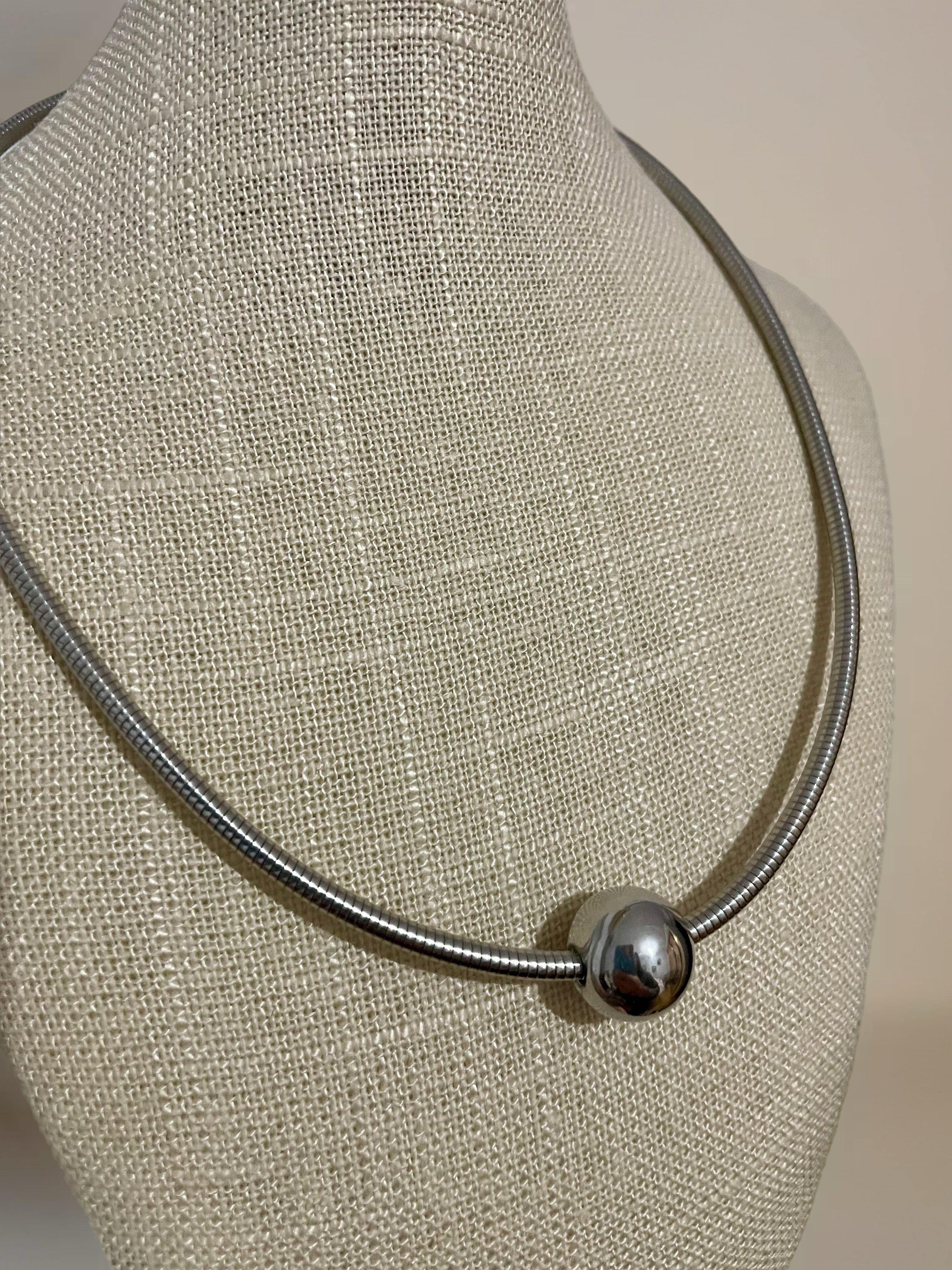 Collar Bola 