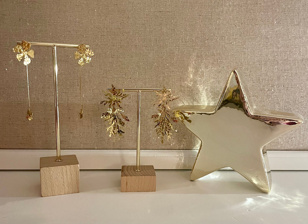 Pendientes largos de flores