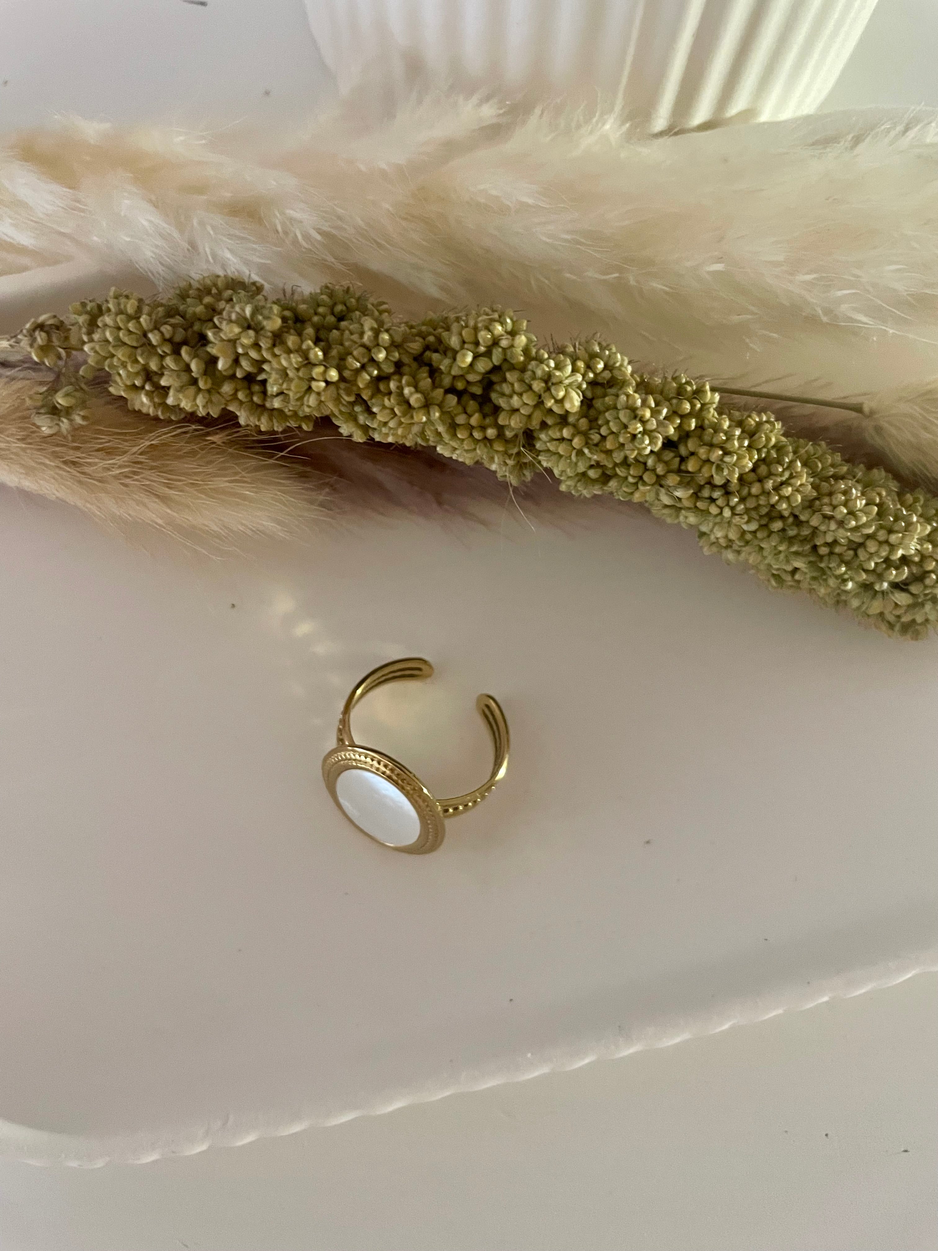 Bague Nacre Antique