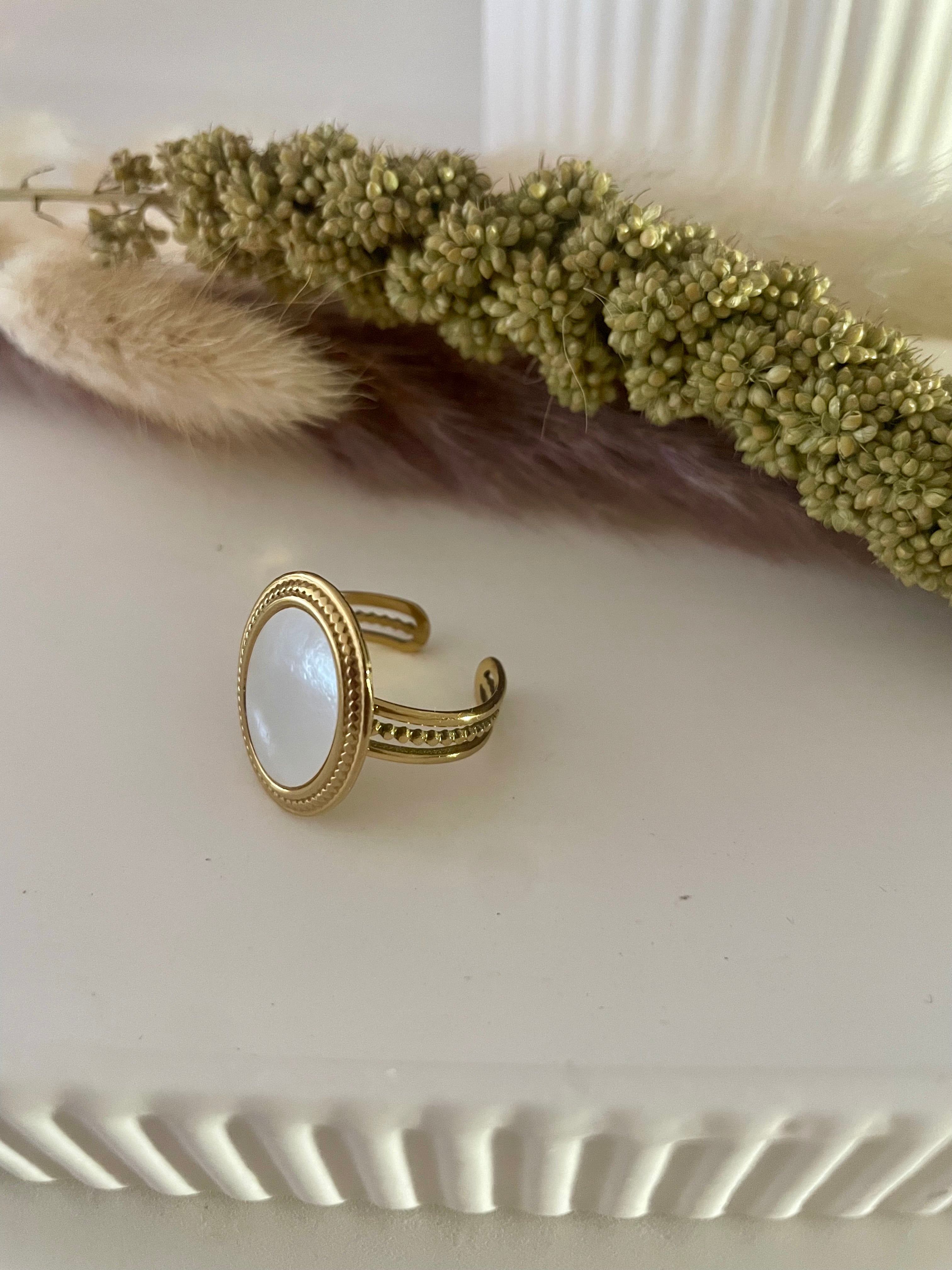 Bague Nacre Antique